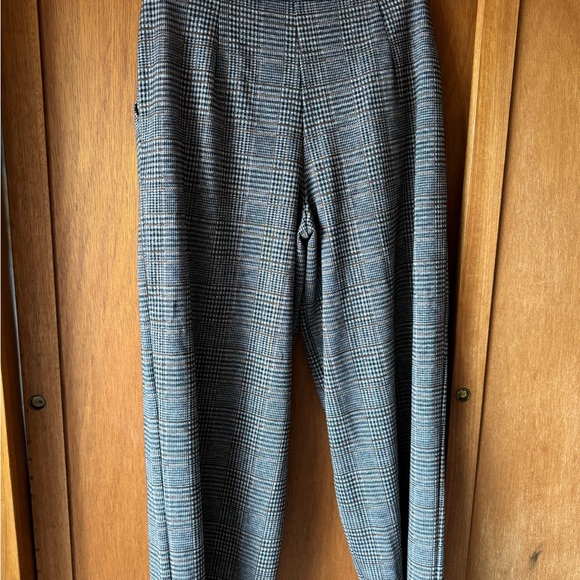 Max Studio Trousers - Picture 2 of 2